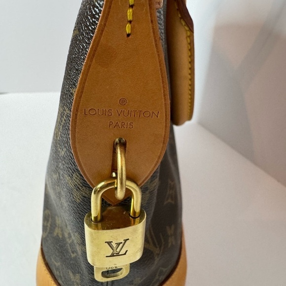 🛑SOLD Louis Vuitton Lockit Vertical Bag - Picture 8 of 12